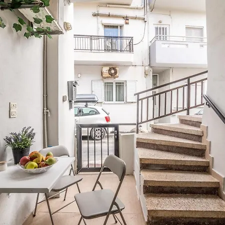 Appartamento Frontyard Flat Near The Beach